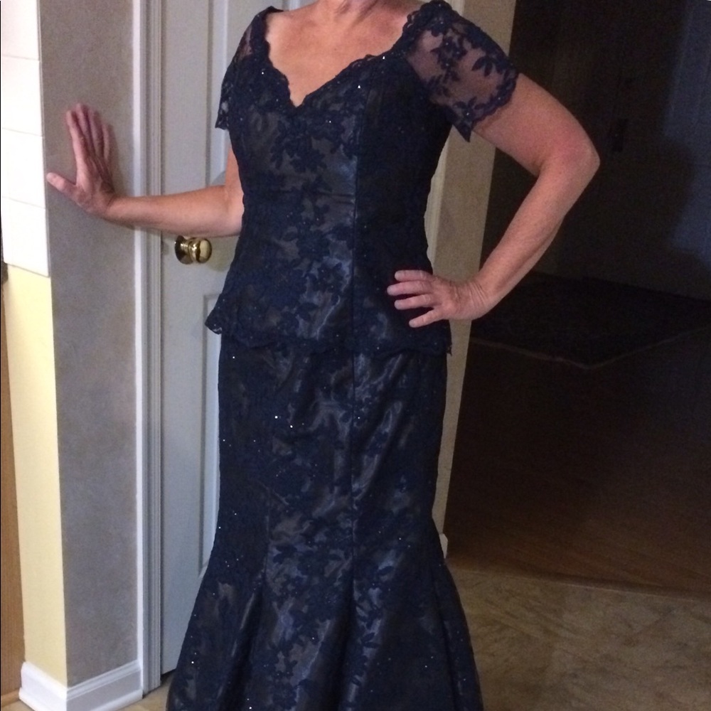 Tina Di Martina Evening Gown. Navy sequined